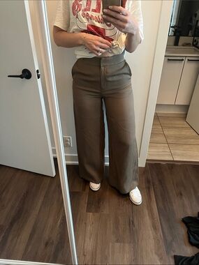 HM High-Rise Wide Leg Pants - green